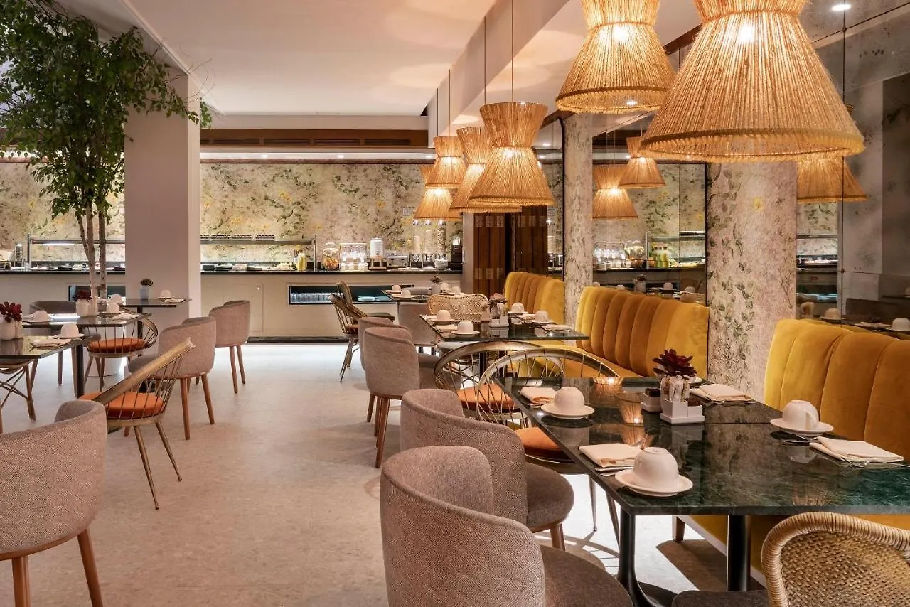 Vincci Seleccion Posada Del Patio Málaga Spanyolország