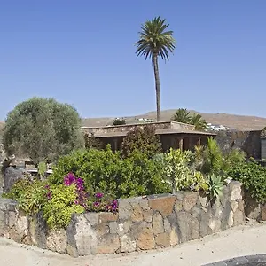 villa-remedios-teguise.in-canary-islands.com/